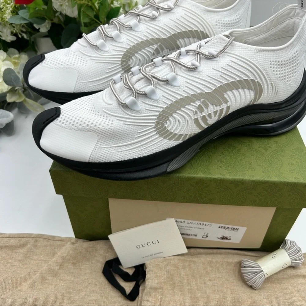 Men’s Gucci trainer, interlocking jeans, sneakers size 13 made in Italy